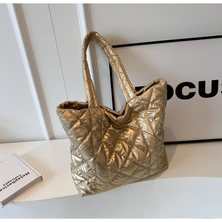 Nuova borsa da donna di grande capacità, alla moda e semplice, monospalla, borsa da ascella, borsa da viaggio versatile a forma di diamante, borsa tote a mano_voghion.com