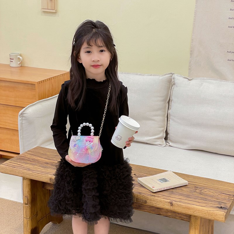 Estilo occidental princesa bolso de hombro moda perla flor bolso de niña 2025 moda cadena de lentejuelas bolso para niños