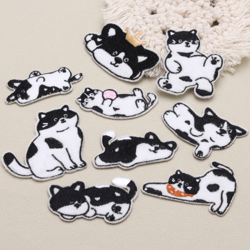 Self-adhesive small black cat plush fabric patch, no sew, no iron, clothing cartoon patch, phone case bag packaging decoration embroidery patch