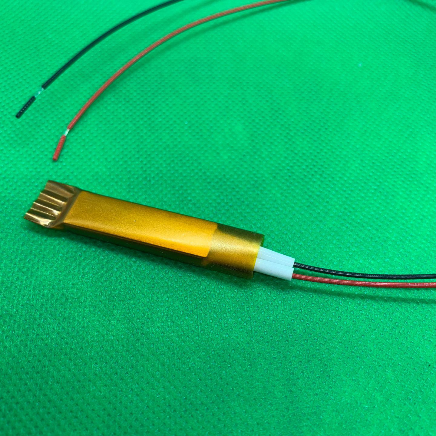 烘鞋器PTC加热器糖果机PTC加热体暧杯垫加热片按要求定制