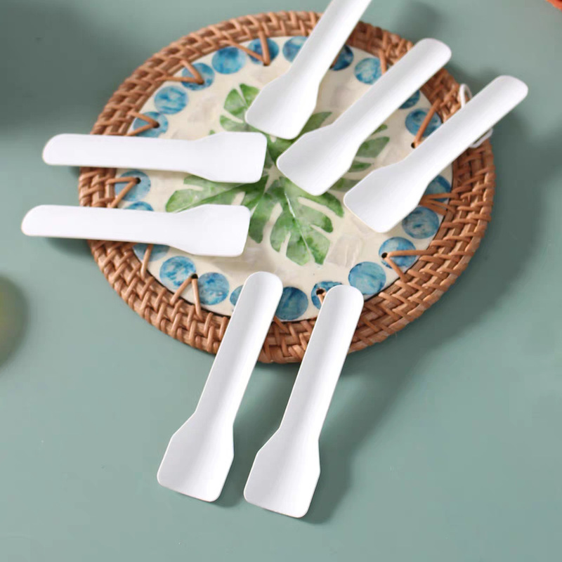 Disposable eco-friendly biodegradable small paper spoons, 100 pieces, portable, suitable for KFC dining and tasting, reinforced dessert spoons Disposable eco-friendly biodegradable small paper spoons, 100 pieces, portable, suitable for KFC dining and tasting, reinforced dessert spoons