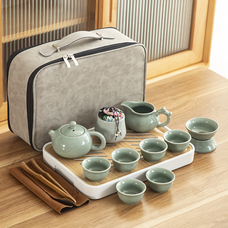 Travel handheld high-end tea set for traveling