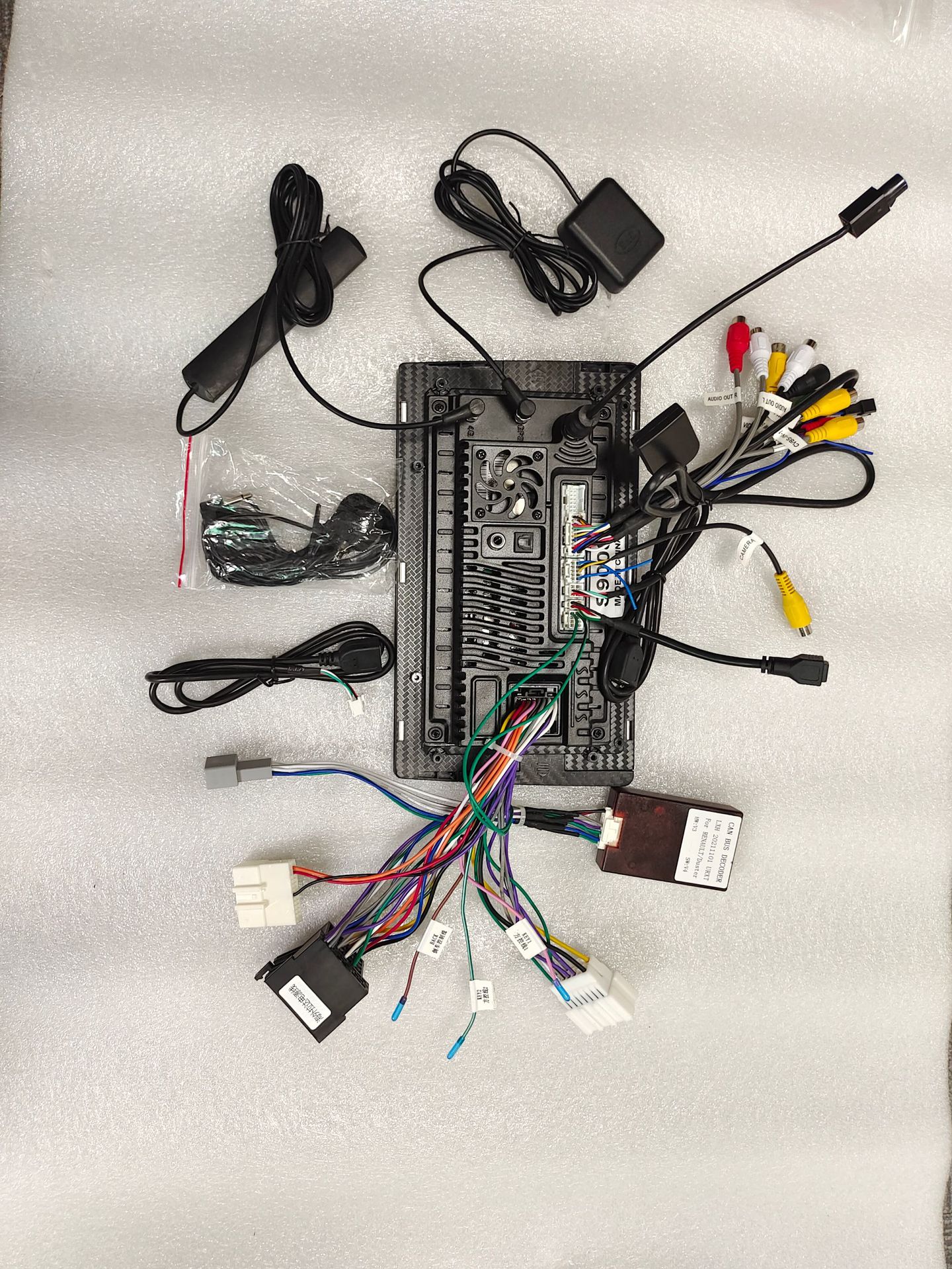 Suitable for 12-19 Renault Logan/Dacia Central Control Large Screen Android Large Screen Reversing Image Navigation Gps