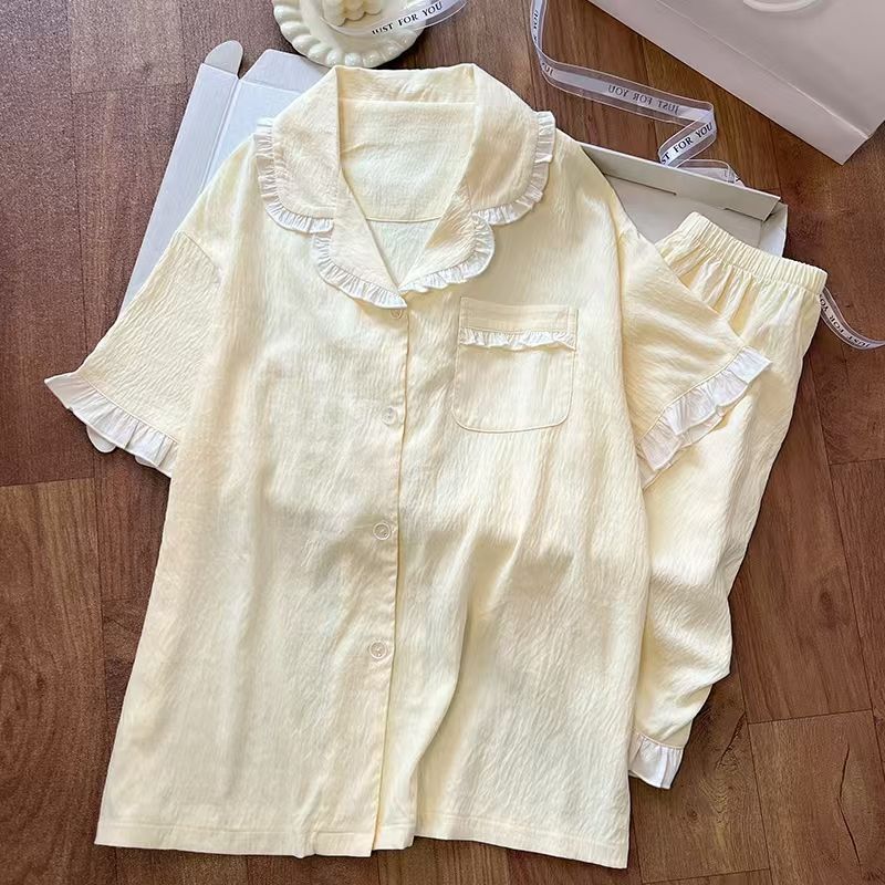 Venta al por mayor transfronteriza verano nuevo estilo pantalones cortos de manga corta rebeca de solapa encaje nube traje de algodón pijamas ropa de hogar cómoda para mujer