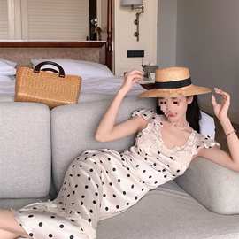 法式缎面波点蕾丝镂空气质度假收腰设计感修身温柔长裙