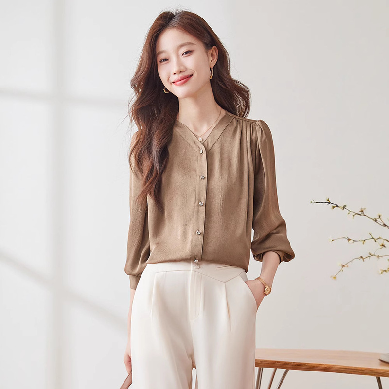 Acetic Acid Satin Workplace Commuter apricot Women's Shirt Spring and Autumn 2025 New Fashion Casual Shirt Elegant Top