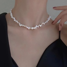 巴洛克不规则小米粒珍珠项链轻奢设计高级感铜镀18k金锁骨链批发