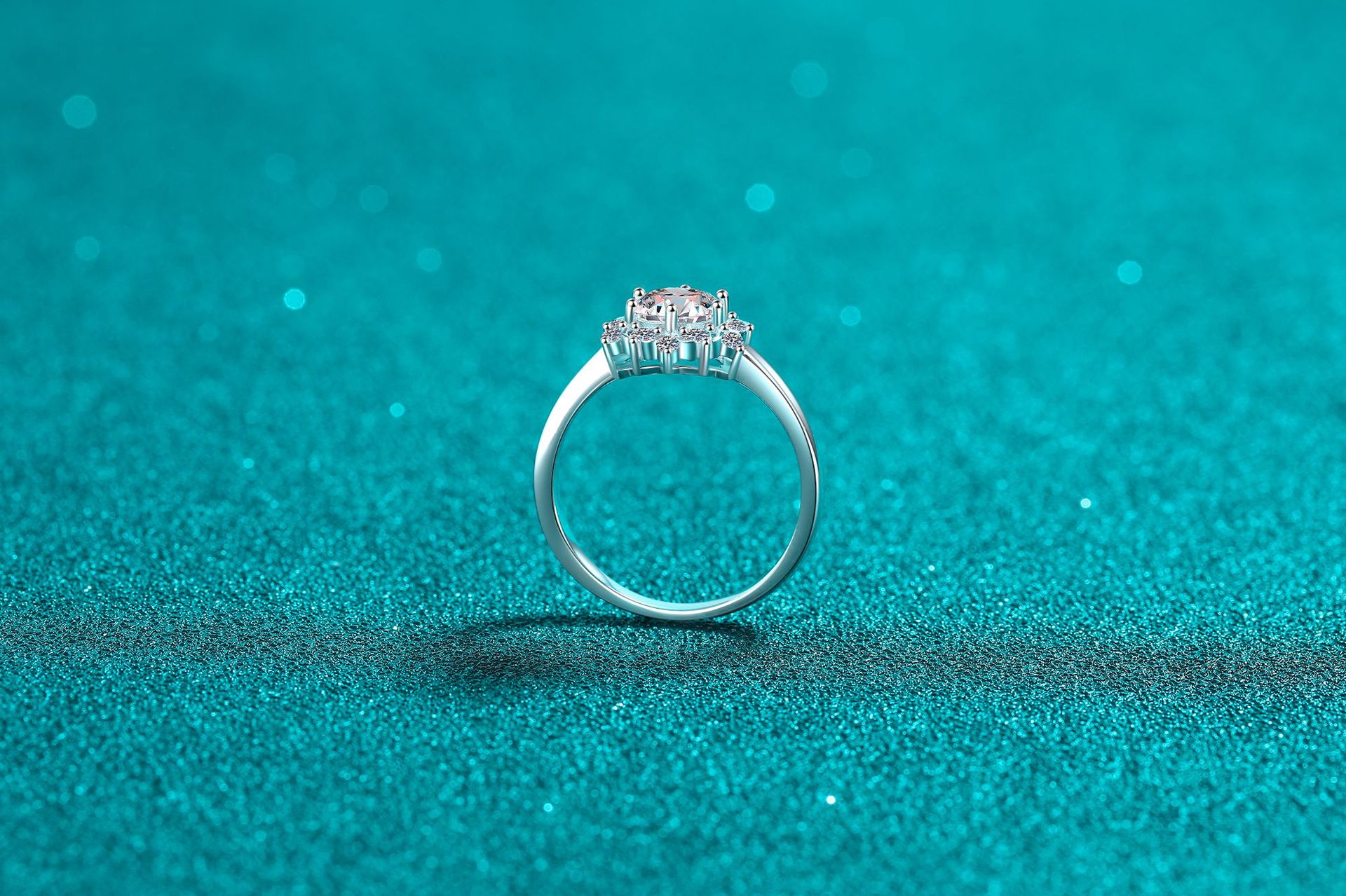 Bague tournesol classique en argent sterling 925 et moissanite_voghion.com