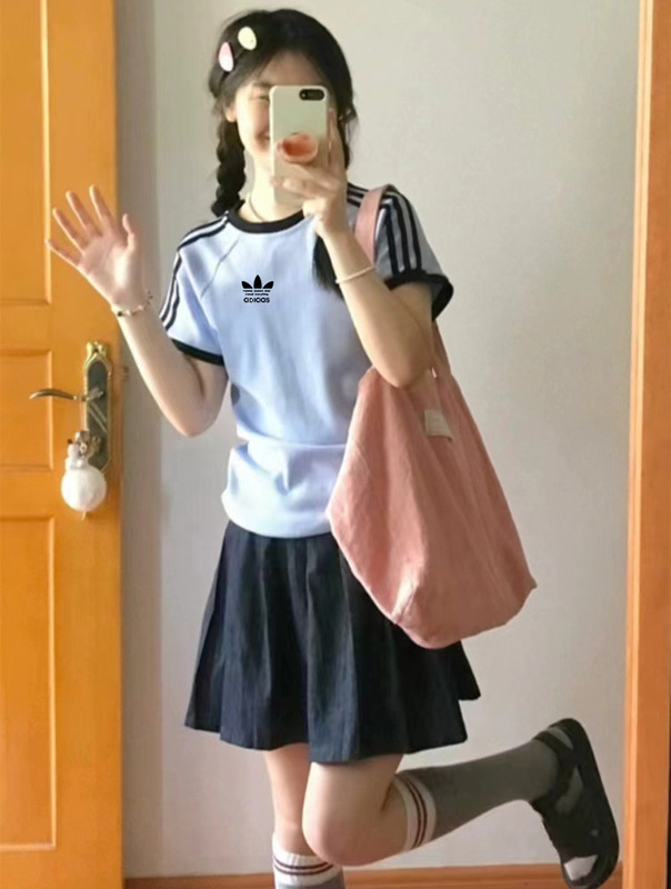 国境を越えたリブ生地のクローバー刺繍綿の丸首が痩せて見える半袖tシャツの上着の女性プルオーバー|undefined
