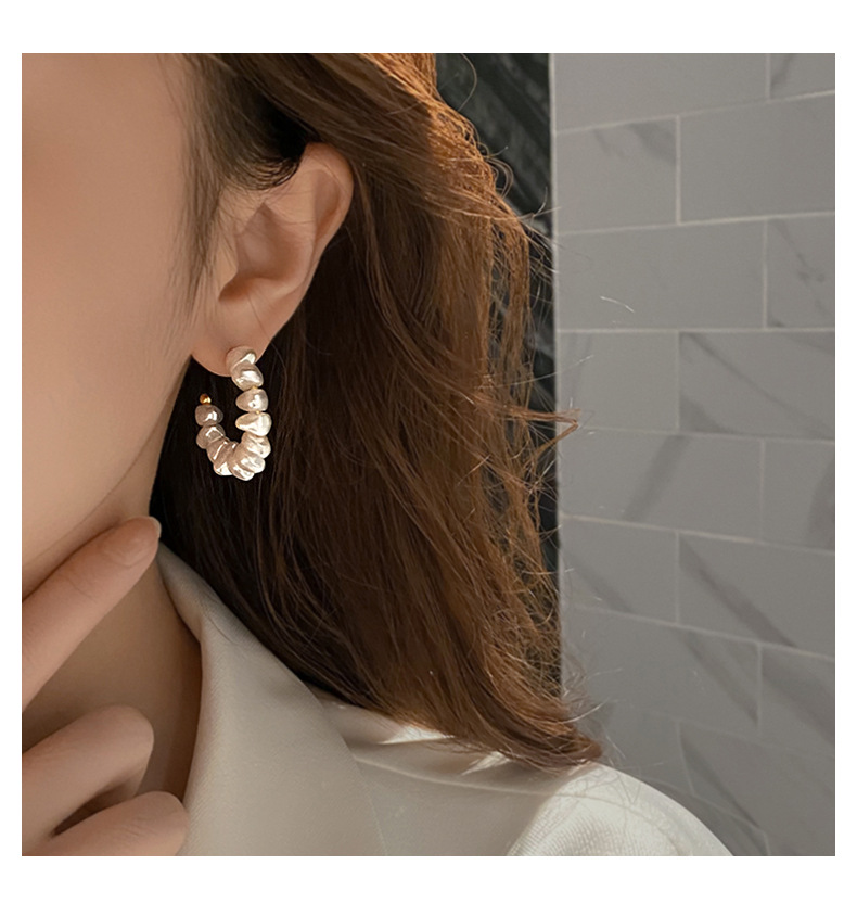 1 Piece Lady Simple Style Solid Color Beaded Plating Artificial Pearl Sterling Silver Ear Studs display picture 1