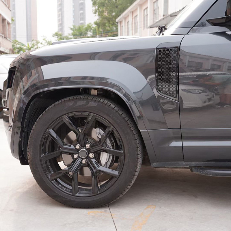 Suitable for 20-25 Model Land Rover Defender 110 Modified Wide-Body Kit Octa Front and Rear Bumper Wheel Arch Modification Kit