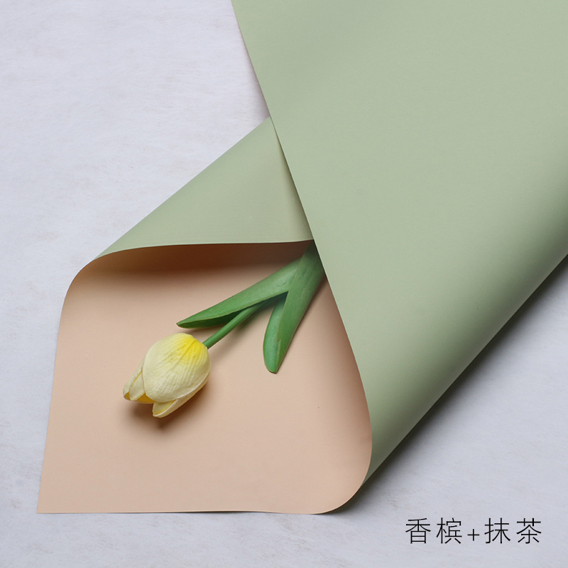 Venta directa de fábrica de papel de embalaje de flores impermeable bicolor Ouya papel ramo floristería floristería material de embalaje floral al por mayor