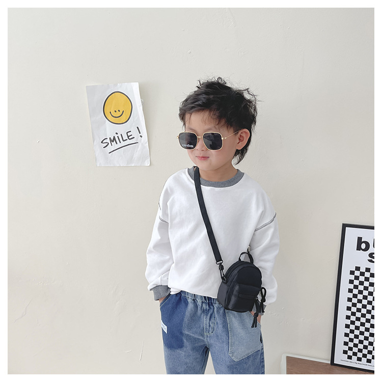 Kid'S Small Oxford Cloth Solid Color Basic Sports Square Zipper Crossbody Bag display picture 5