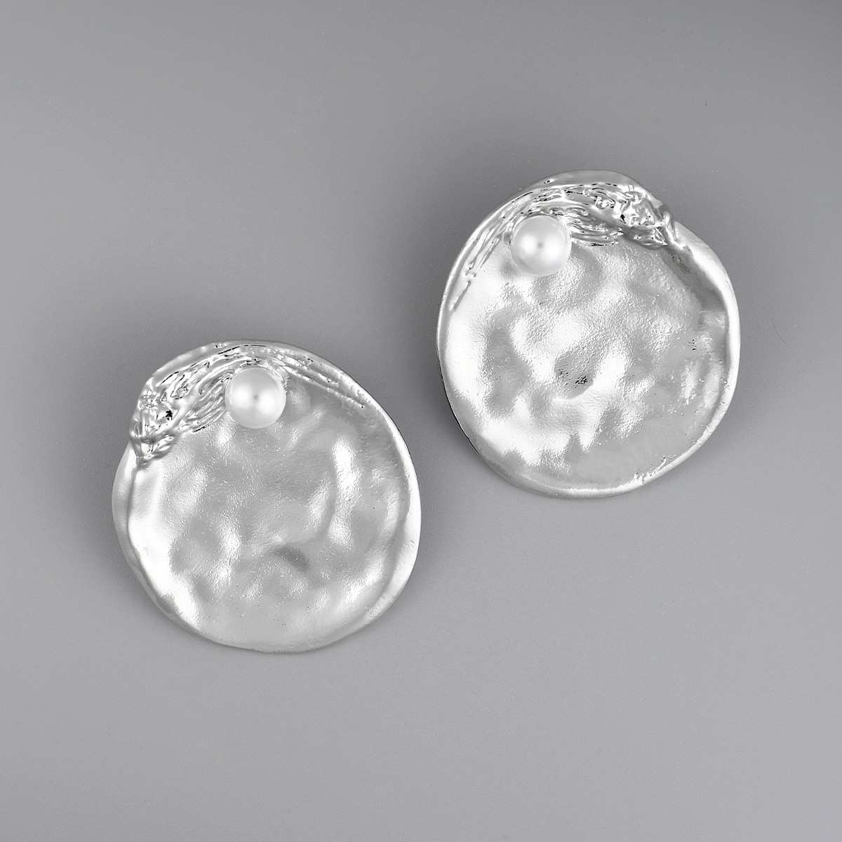 1 Pair Fashion Geometric Alloy Plating Artificial Pearls Womenu0027S Ear Studs