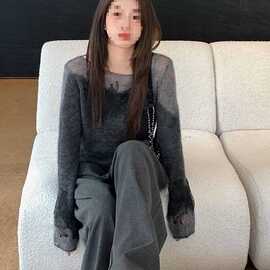 巨好看的入冬新款一整套小香风灰色针织上衣休闲裤简约套装女