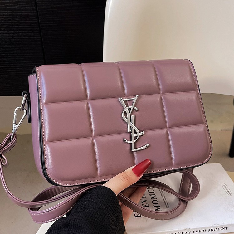 Bolso cuadrado pequeño retro francés 2023 nuevo bolso de mensajero de hombro simple y versátil de moda bolso de tofu de textura avanzada