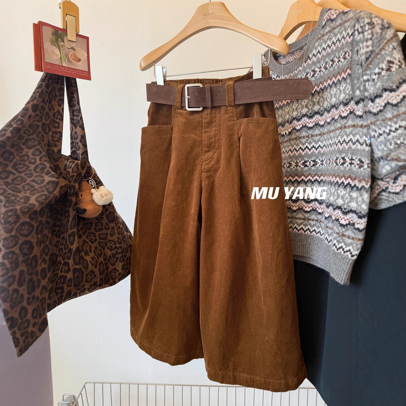 Featured in This Issue! Korean Pocket Corduroy Cropped Pants Loose Wide-Leg Straight Pants for Women