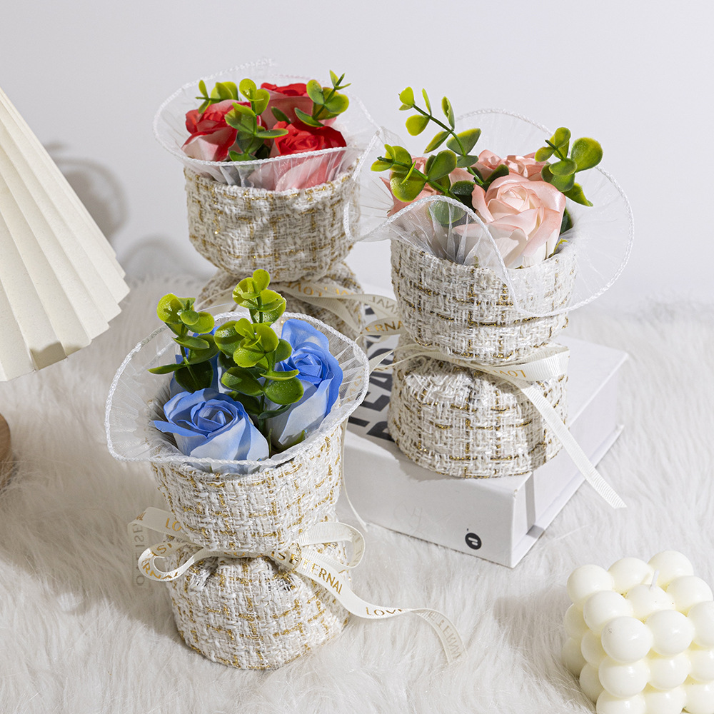 520 Día de San Valentín mini estilo francés fragancia rosa ramos de jabón regalo de cumpleaños regalo de mano