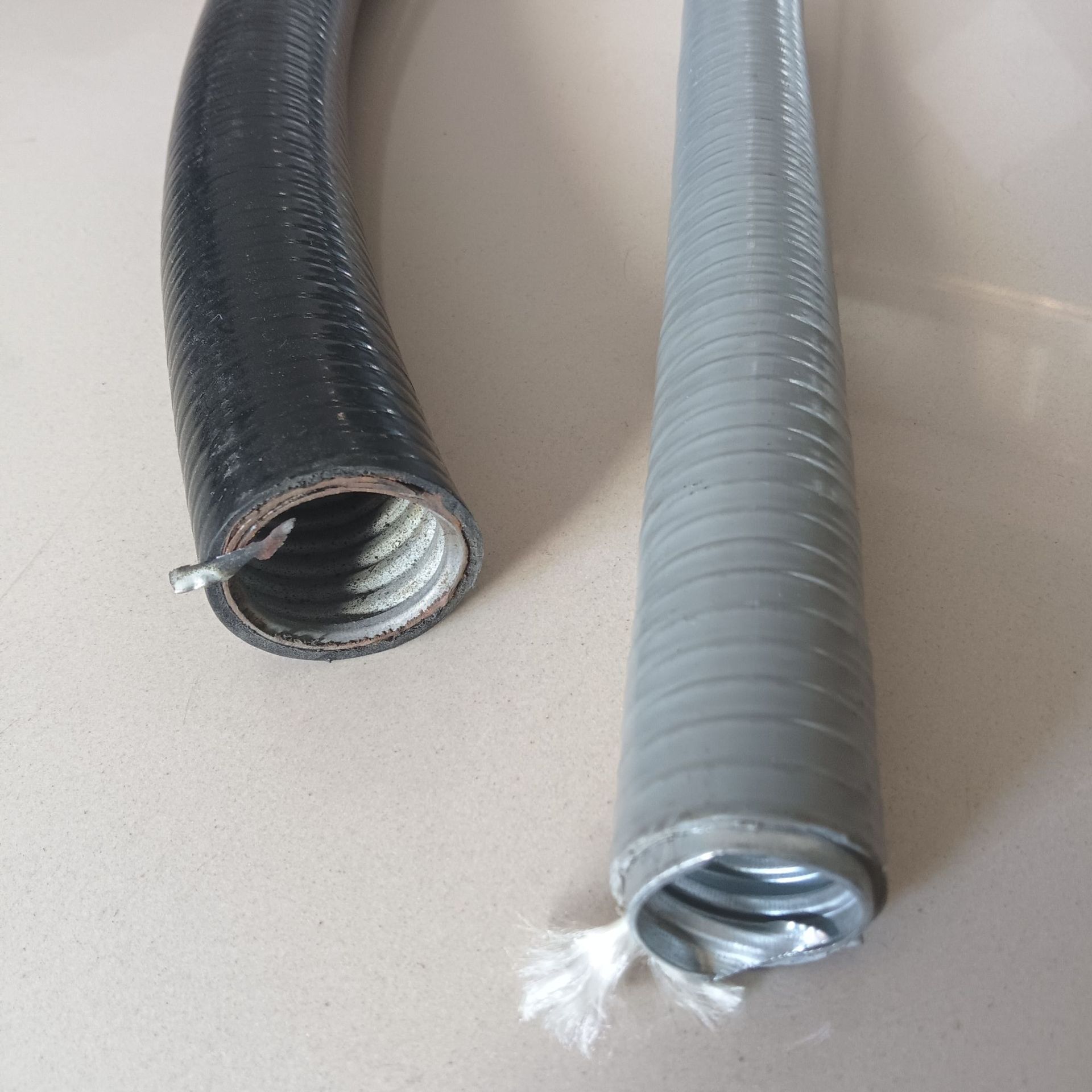 机械设备配线保护用金属软管 防水平包塑软管