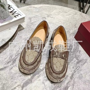 2024 New G Women's Slip-on Horse Buckle Wedge Shoes Women's Thick Solid Color Fashionable All-match Loafers