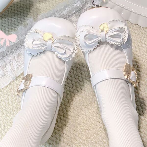 Cute universal Mary Jane shoes with bow