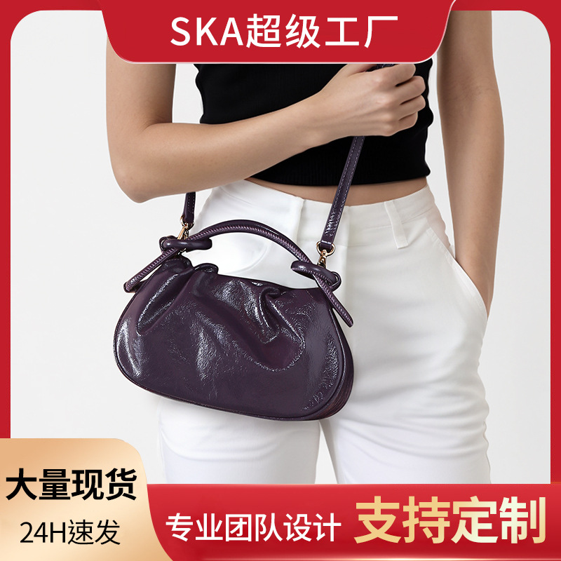 水晶油蜡牛皮手提包秋冬高级感女士斜挎包通勤百搭饺子包真皮女包