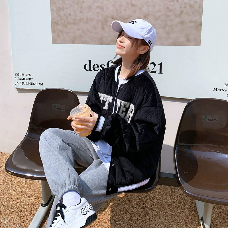 Пуховая хлопковая одежда женская короткая 2022 новая зимняя тонкая бейсбольная одежда, куртка с хлопковой подкладкой, Оптовая Внешняя торговля