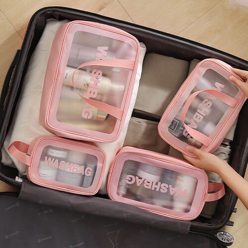 ピンクの洗面用具・化粧品バッグ、旅行用洗面用具バッグ、つや消し加工の携帯用大容量収納バッグ、PVC製4点セット卸売|undefined