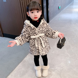 Ůͯ��ë���������Ů����һ�q�����·�Сͯ�ӽq�Ӻ�����ëë��