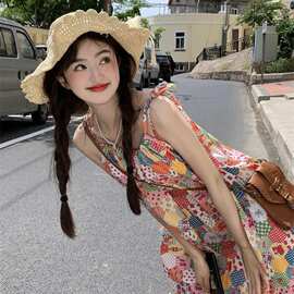 碎花吊带连衣裙女夏季新款甜美减龄独特超好看拼接花边长裙子