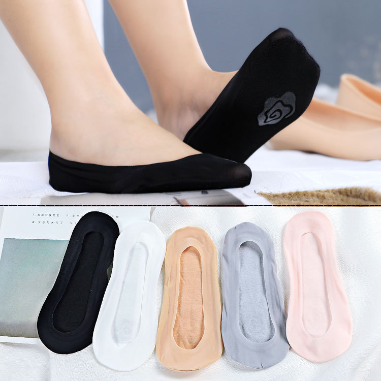 2023 new ladies summer ice silk thin socks shallow mouth invisible socks cotton low silicone dispensing non-slip invisible boat socks 2023 new ladies summer ice silk thin socks shallow mouth invisible socks cotton low silicone dispensing non-slip invisible boat socks