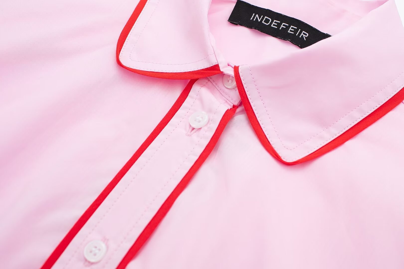 Maßgeschneidertes Popeline-Hemd für Damen im Sommer 2024 mit dekorativem Nachtwäsche-Set_voghion.com