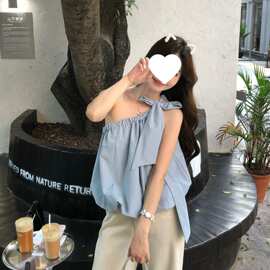 2026夏季韩系气质度假减龄单肩斜肩蝴蝶结吊带系带宽松甜美上衣女
