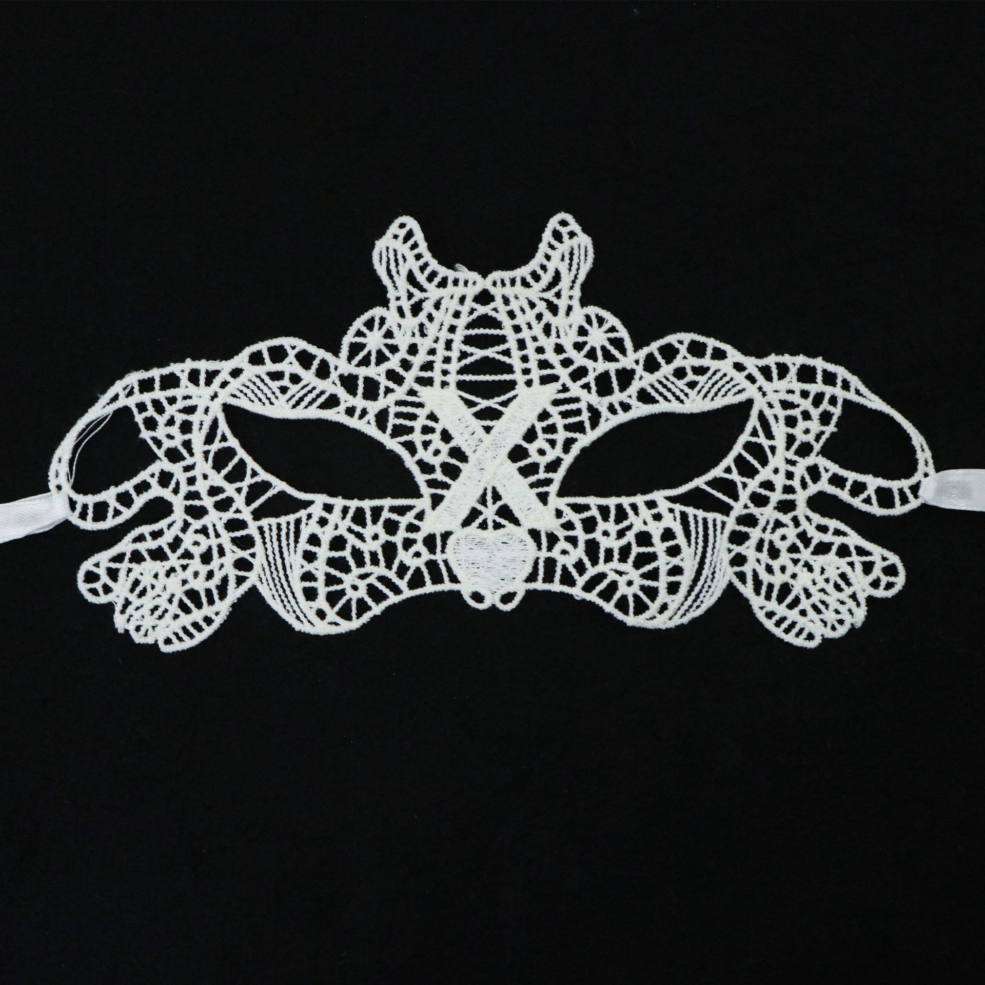 Carnaval máscara de encaje de venta transfronteriza máscara de maquillaje de fiesta de baile máscara de encaje amorfa máscara TK