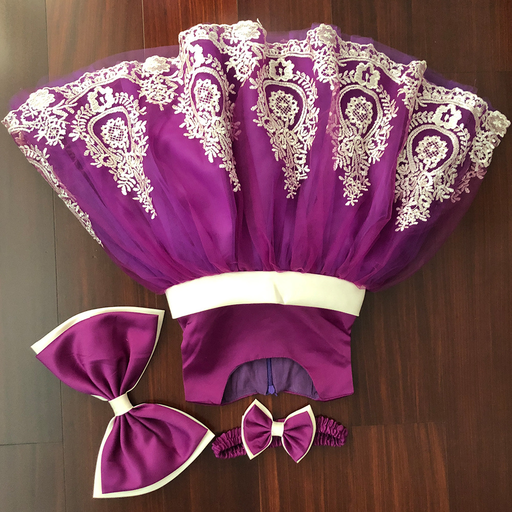 살구가 들어간 진한 보라색