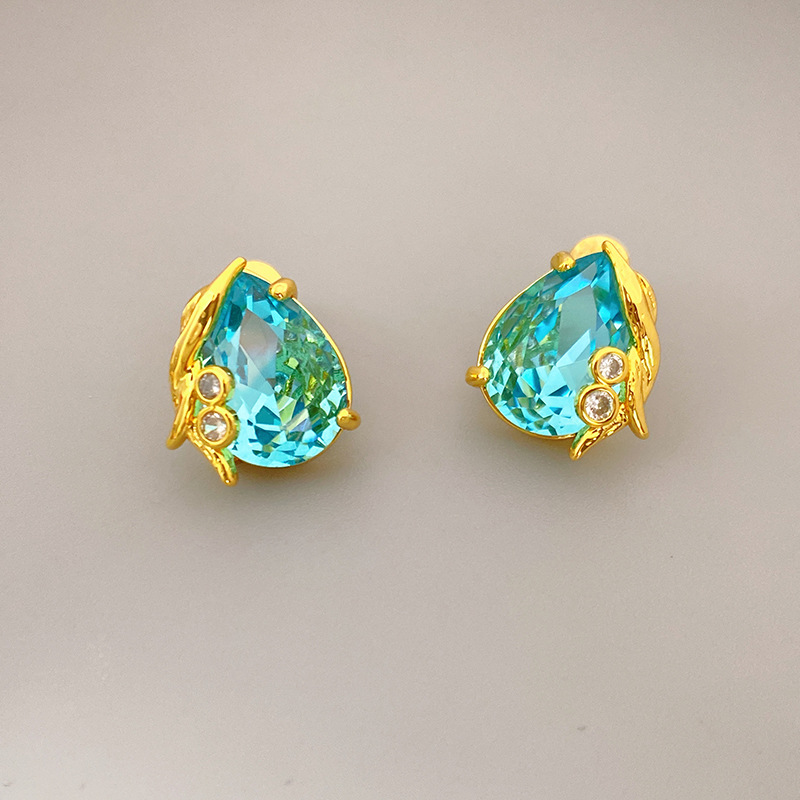 Fashion Water Droplets Copper Inlay Artificial Gemstones Ear Studs 1 Pair
