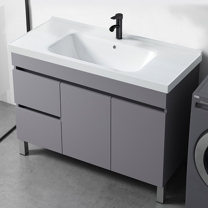 Gris simple piso de madera maciza gabinete de baño balcón baño lavabo con lavabo de cerámica combinación de gabinete