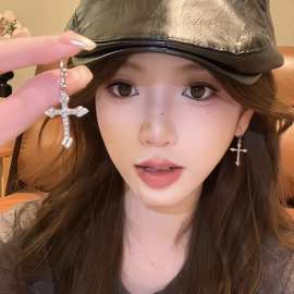 超闪满钻十字架耳环女小众气质长款耳钉水钻耳扣耳饰跨境批发金色