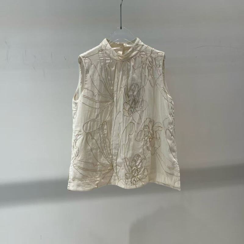 Ais Women's Clothing 2026 Autumn New Versatile Round Neck Gold Floral Embroidered Sleeveless Thin Shirt 2246 Ais Women's Clothing 2026 Autumn New Versatile Round Neck Gold Floral Embroidered Sleeveless Thin Shirt 2246