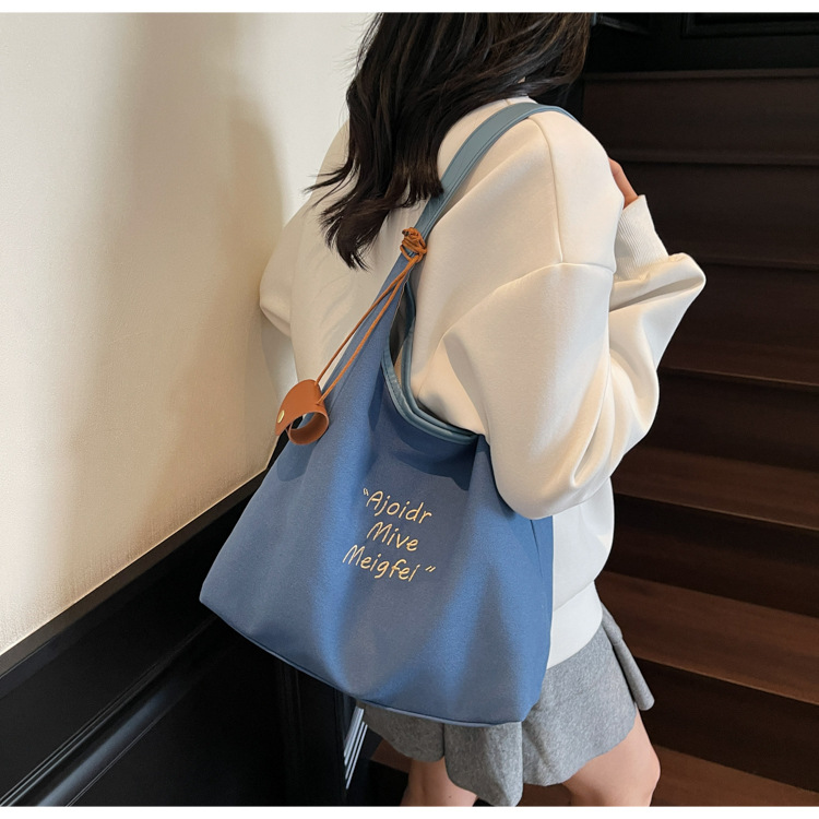 Tote Bag Women 2025 large-capacity fashionable casual women's bag, simple and versatile women's single-shoulder bag, travel handbag undefined