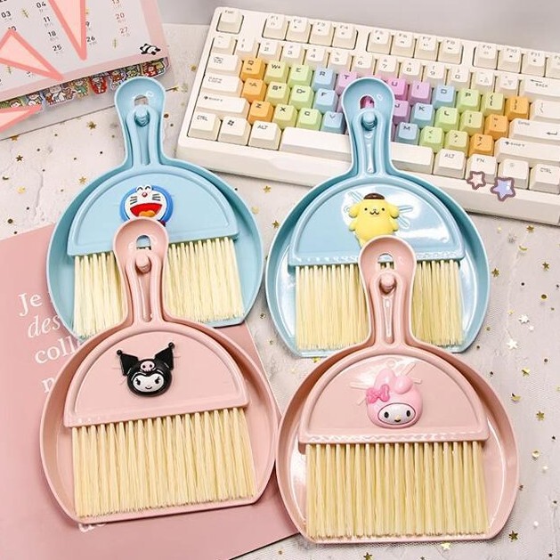 Cleaning Brush Small Broom Household Mini Dustpan Combination Cinnamon Dog Melody Desktop Cleaner Set Keyboard Brush
