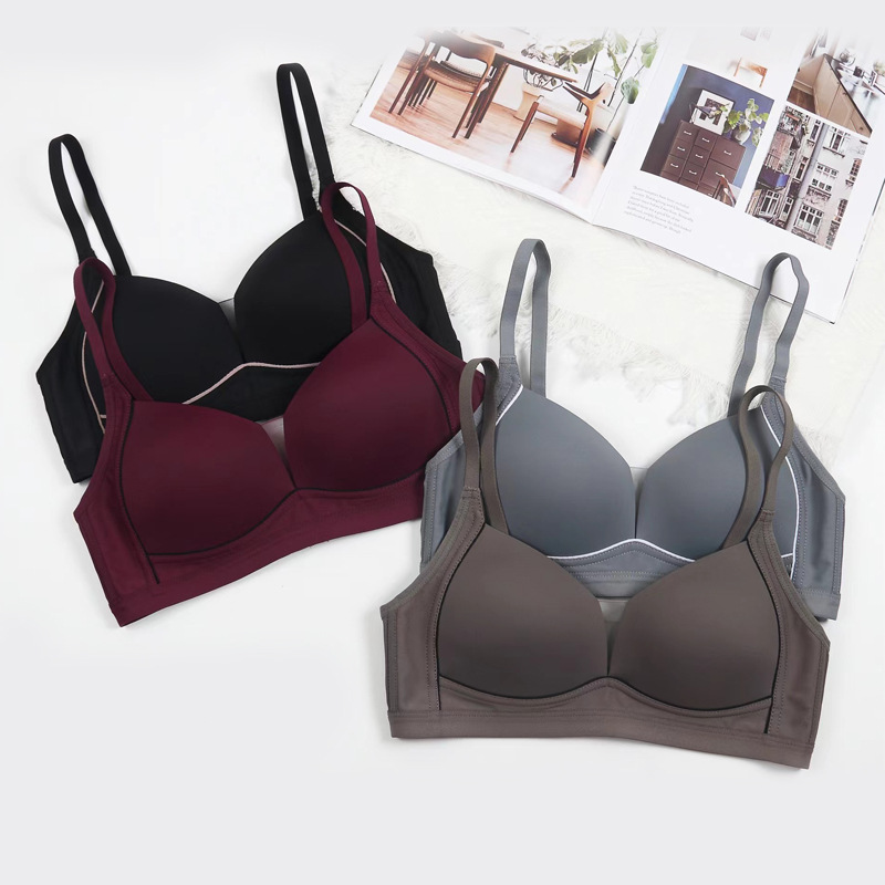 Fábrica de stock brillante sostén de damas delgado sin anillo de acero ropa interior cómoda sin marcas sobre el soporte para proteger contra la caída del sostén