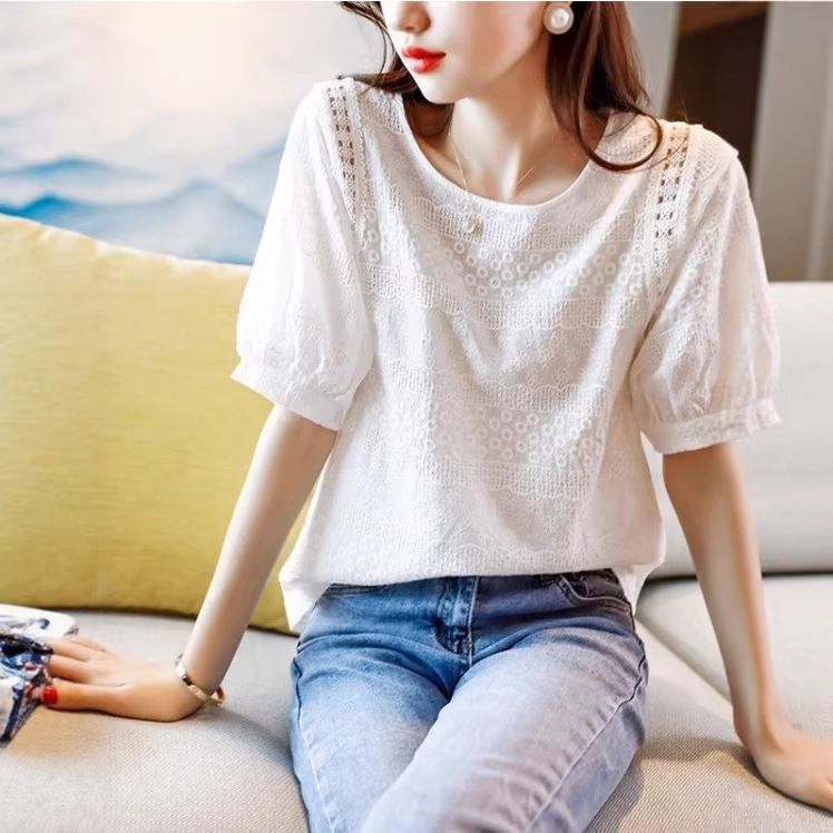 2026 Summer New Daisy Puff Sleeve Korean Style Women's Shirt with Heavy Lace Embellishments, Elegant Plus Size Blouse for Women