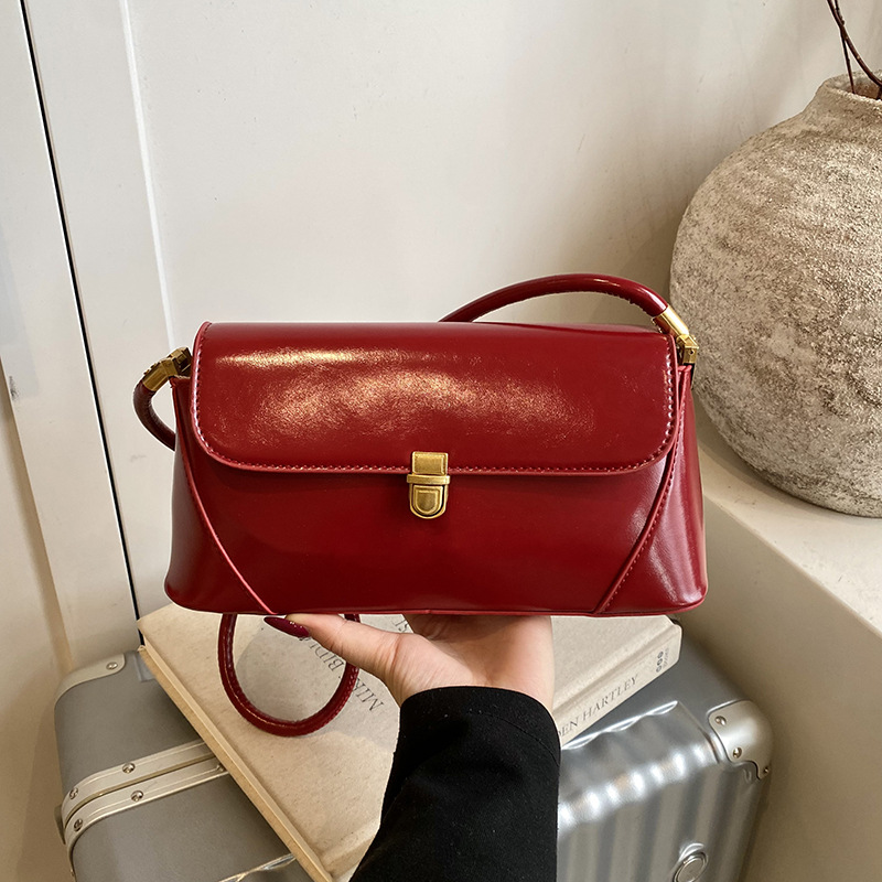 Luxury Women's Elegant Fashion Shoulder & Crossbody Bag, Retro Baguette Underarm Bag, Versatile Trendy New Arrival - Thumbnail 6