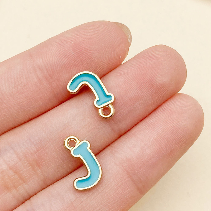 新しいオイルドリップ漫画 4 色両面 26 文字ペンダント DIY ブレスレットネックレスキーペンダントジュエリーアクセサリー|undefined