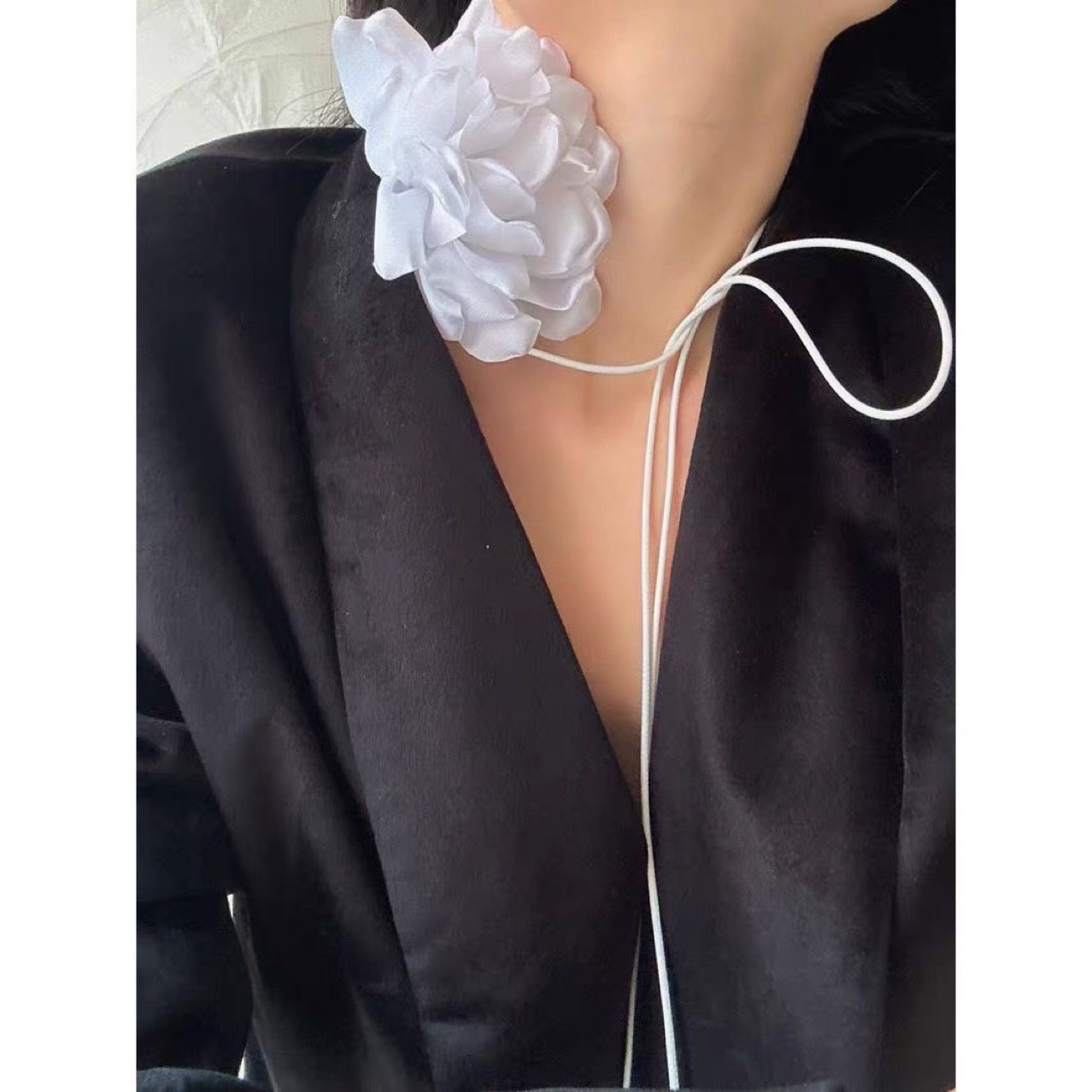 Cloth Pendant Material Retro Flower Cloth Wax Rope Woven Chain Choker Wholesale