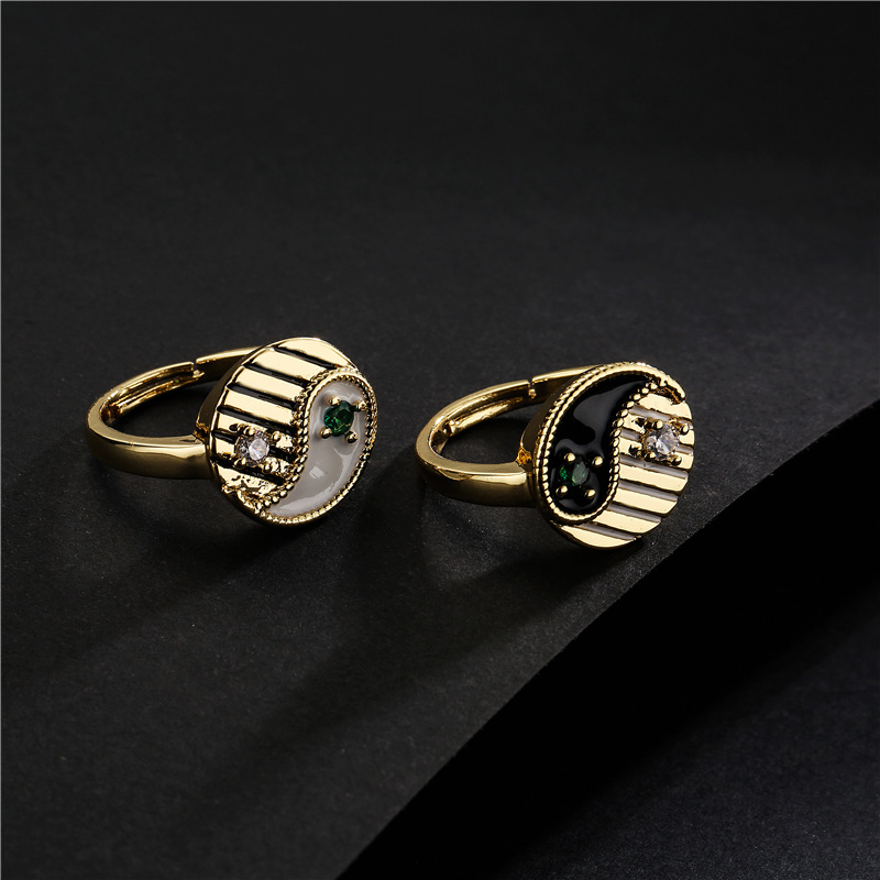 Fashion Oil Drop Copper Inlaid Zircon Tai Chi Gossip Ring display picture 4