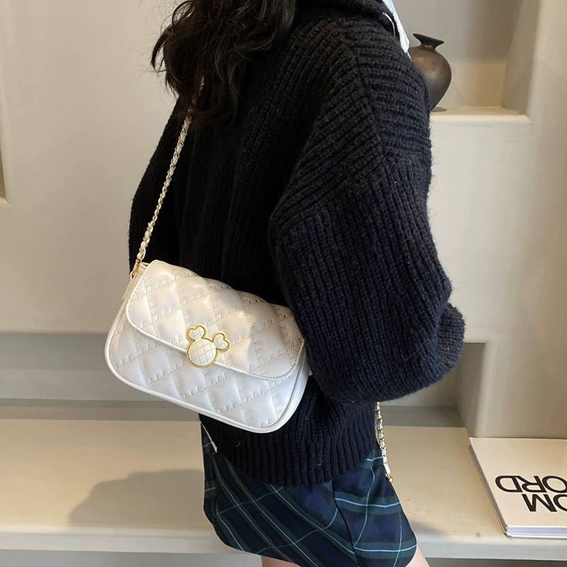 Fresh shoulder bag, cute classic chain, Chanel style