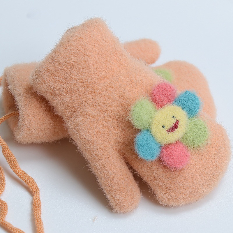 Cartoon children's keep warm knitted winter gloves for boys