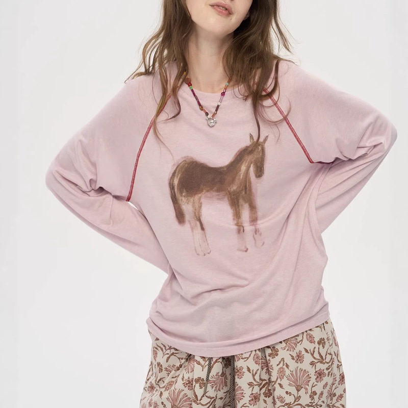 Polo Pony Hand-Painted Print Decorative Line Raglan Sleeve Top, Round Neck, Loose Long Sleeves Polo Pony Hand-Painted Print Decorative Line Raglan Sleeve Top, Round Neck, Loose Long Sleeves